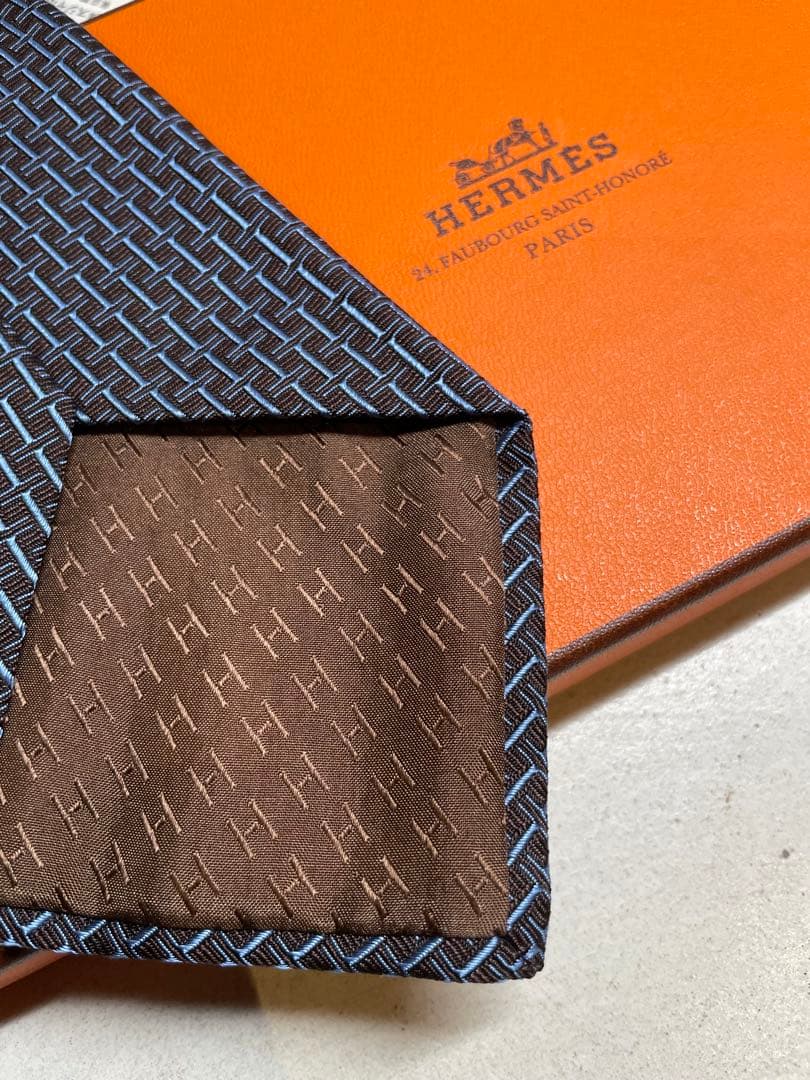 【新品未使用】HERMES ネクタイ ネイビーH総柄 シルク100% 成人式向け