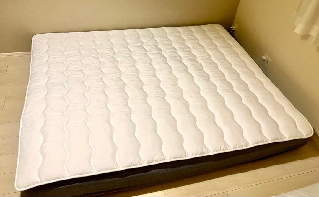 【新品未使用】エアウィーブ マットレスパッド クイーンサイズ