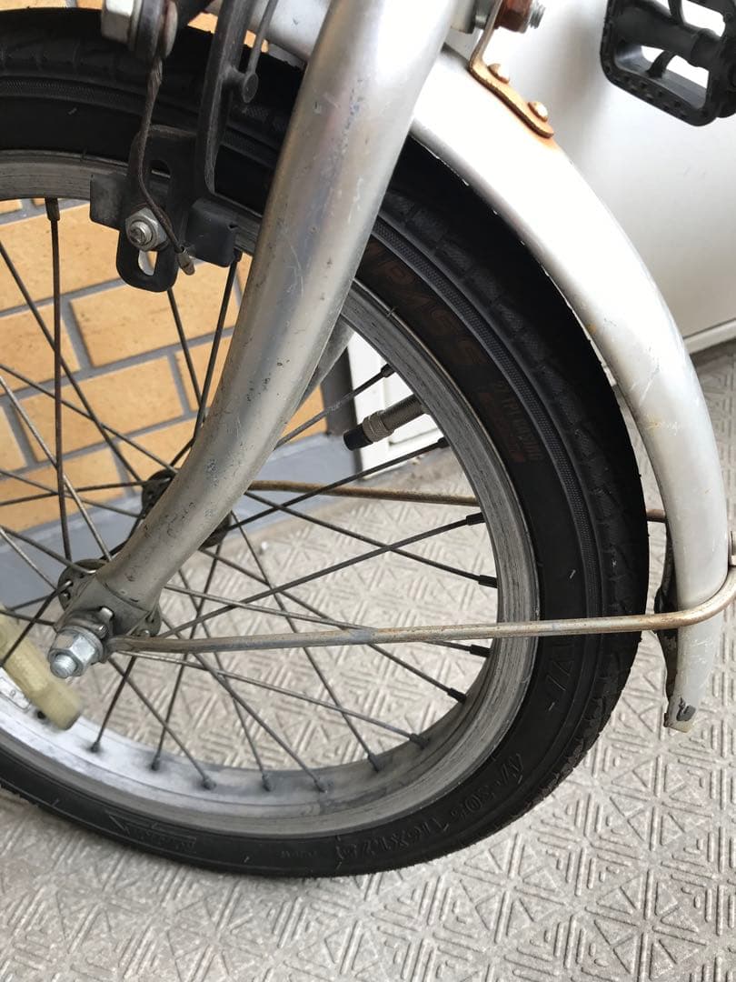 折りたたみ自転車 シルバー　引き取り限定‼️乗って帰れます‼️