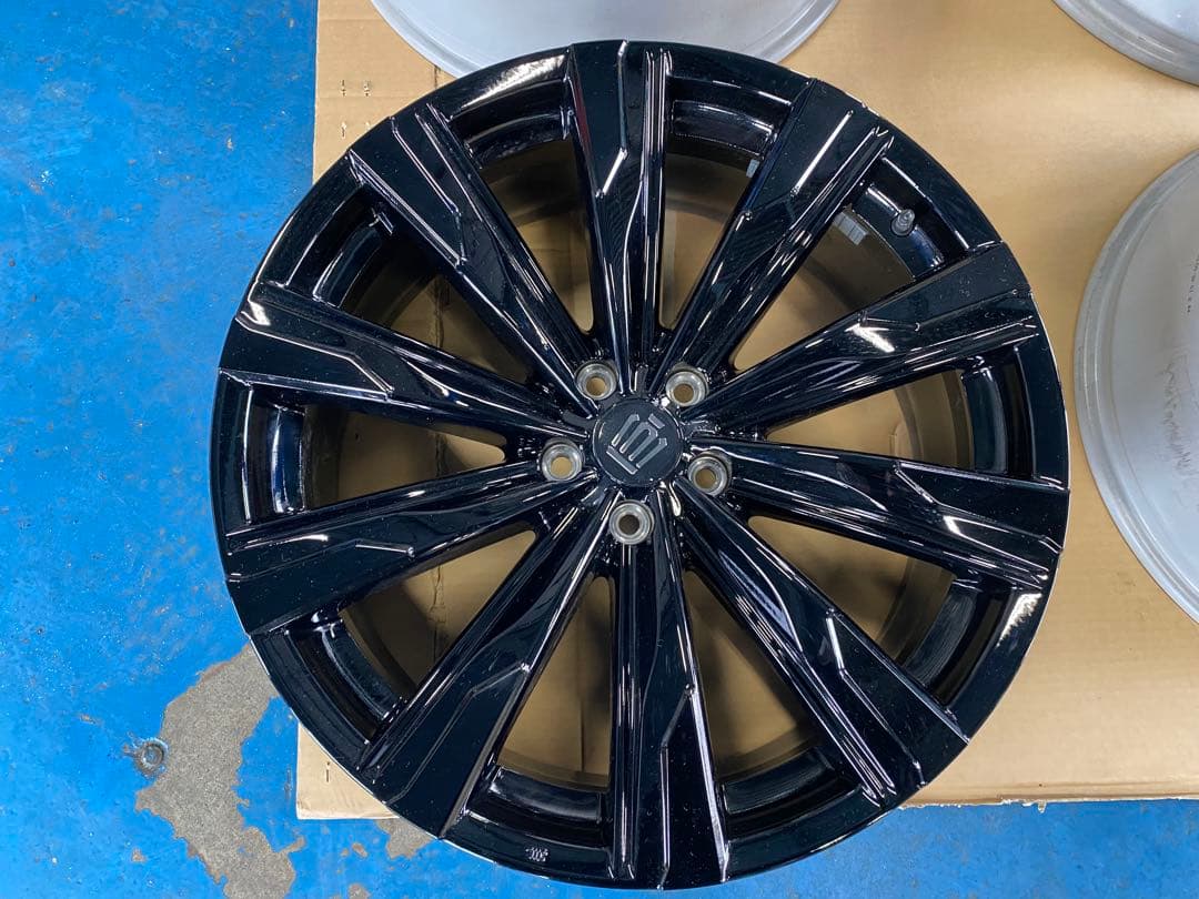 新車外し　クラウンスポーツZ純正ホイール4本セット