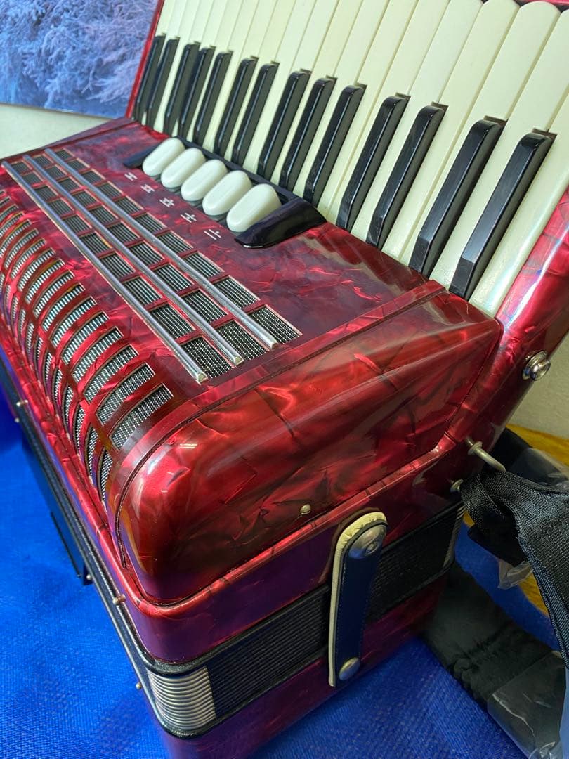 ド*チ様 Hohner Concerto III S アコーディオン軽量7.2ド