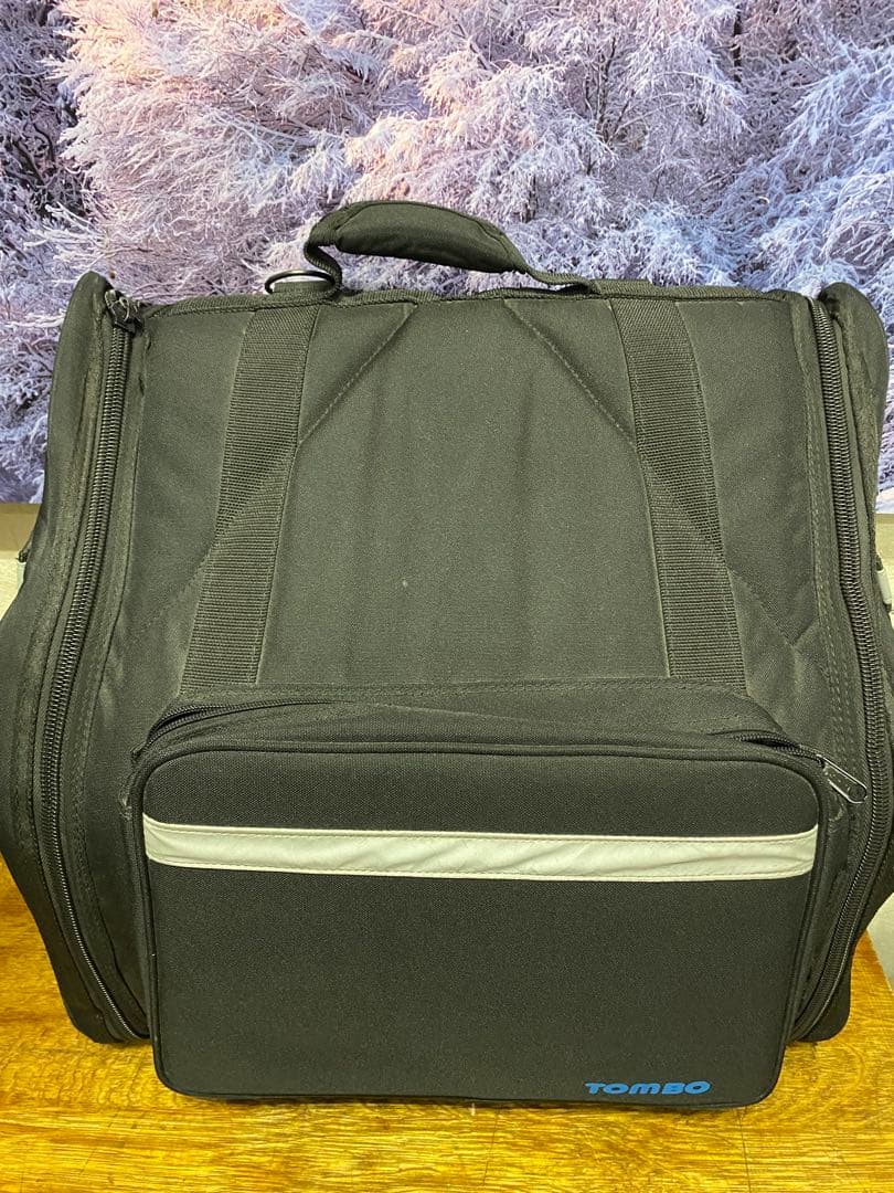 ド*チ様 Hohner Concerto III S アコーディオン軽量7.2ド