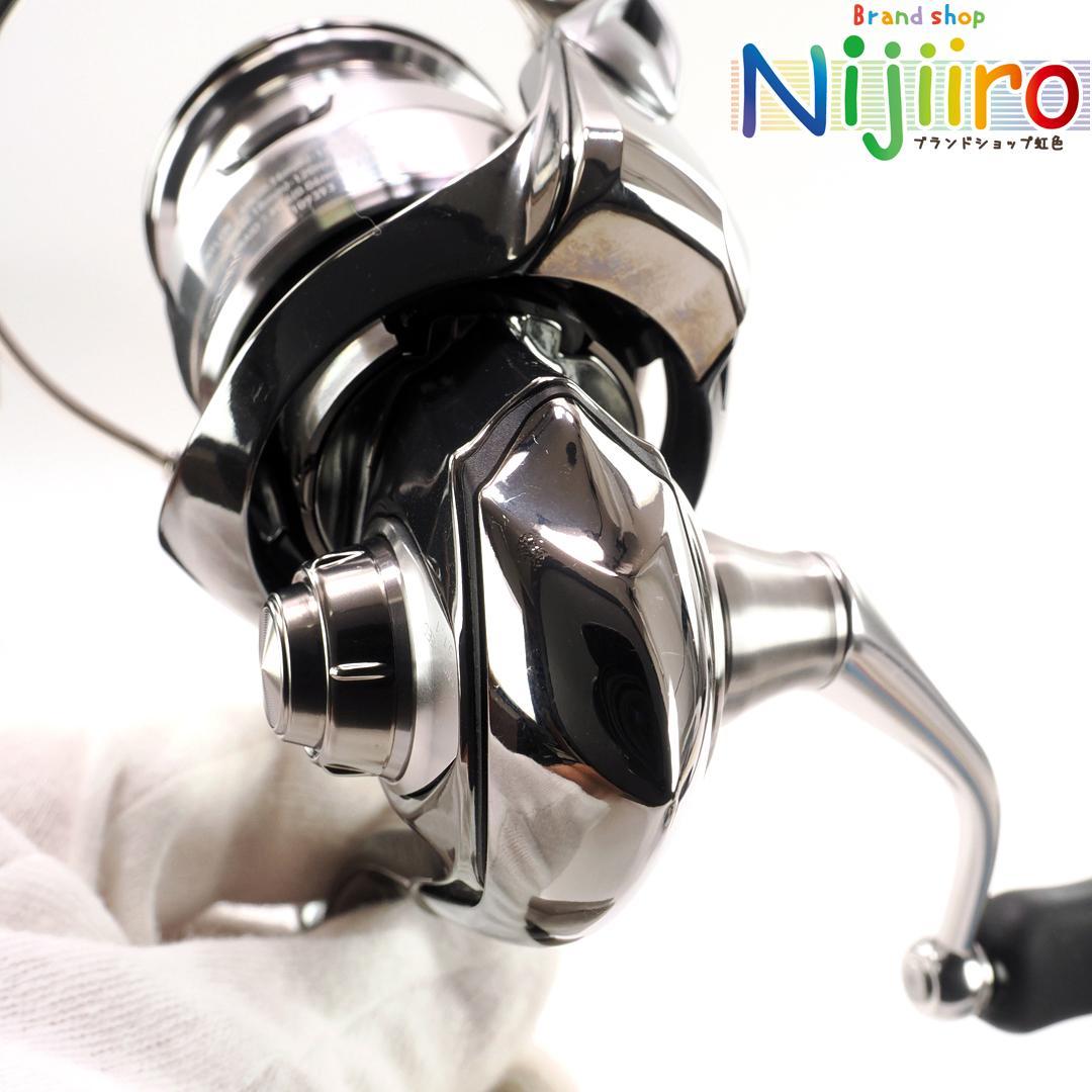 【極美品】22 EXIST イグジスト LT2500S スピニングリール