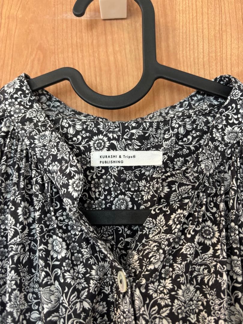 北欧、暮らしの道具店　リバティプリントのオールインワン　M