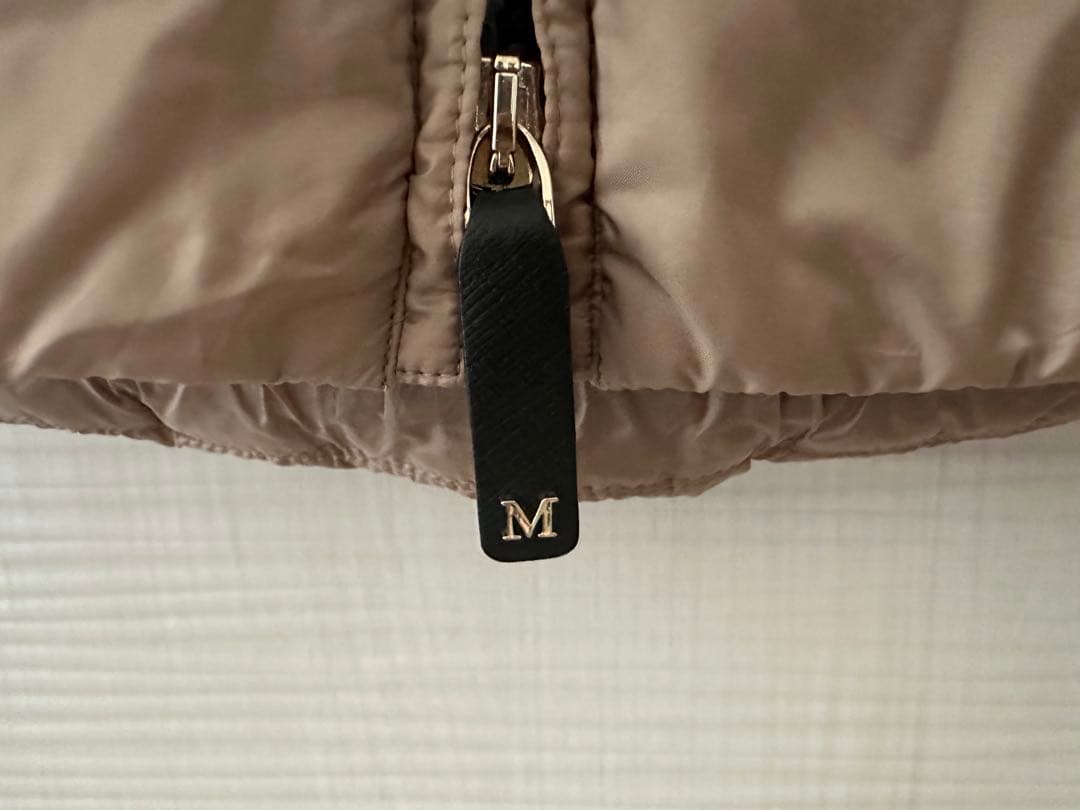 MaxMara The Cube ベージュ テクニカル キャンバス ロング ジレ