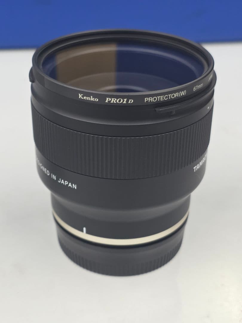 ポットTAMRON 20mm F/2.8 Di III OSD M1:2