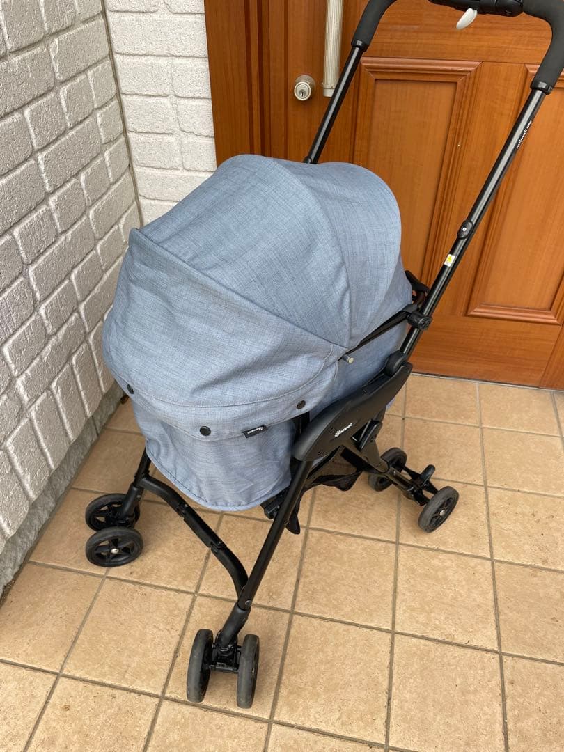 COMPET　コムペット　ペットカート　ミリミリライト　軽量3.9kg　犬用