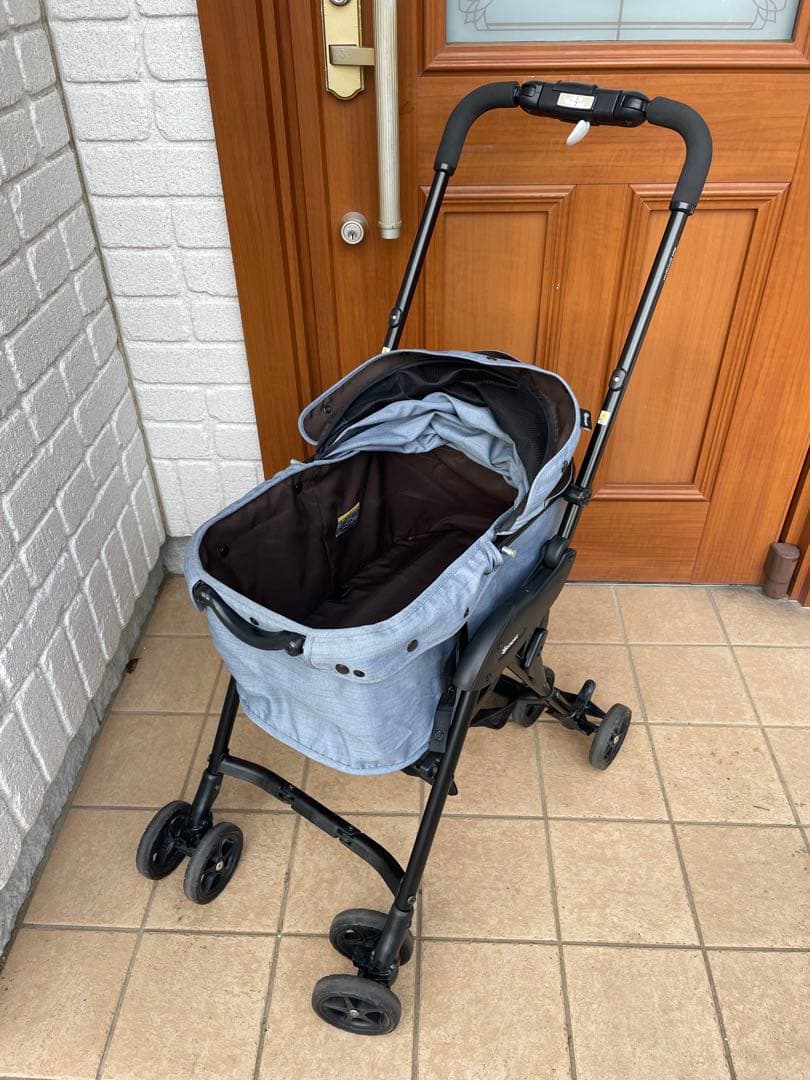 COMPET　コムペット　ペットカート　ミリミリライト　軽量3.9kg　犬用