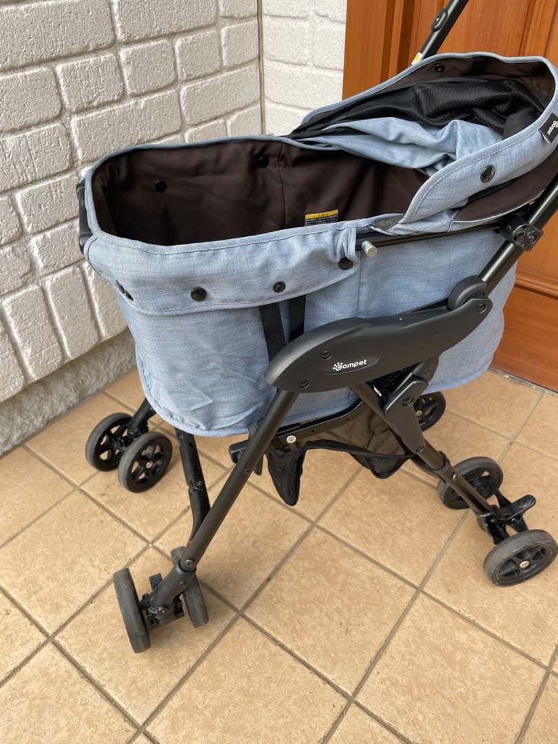 COMPET　コムペット　ペットカート　ミリミリライト　軽量3.9kg　犬用