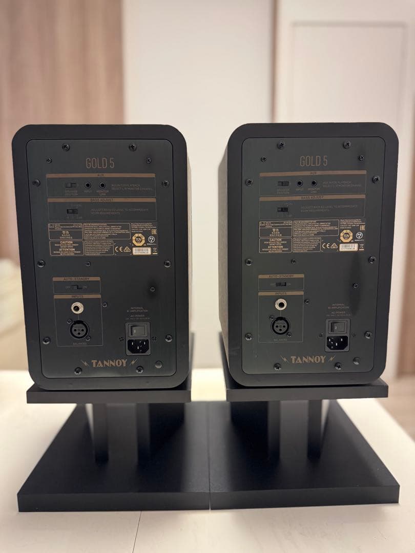 TANNOY GOLD 5 モニタースピーカー（スタンド＆インシュレーター付属）