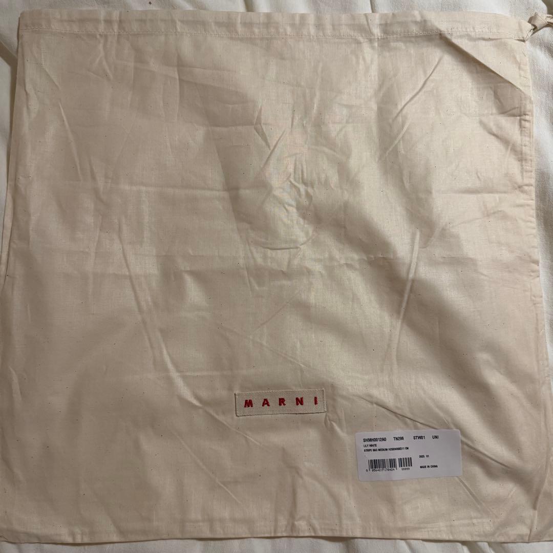 MARNIリリーホワイトMARNI MARKET STRIPE MINI BAG