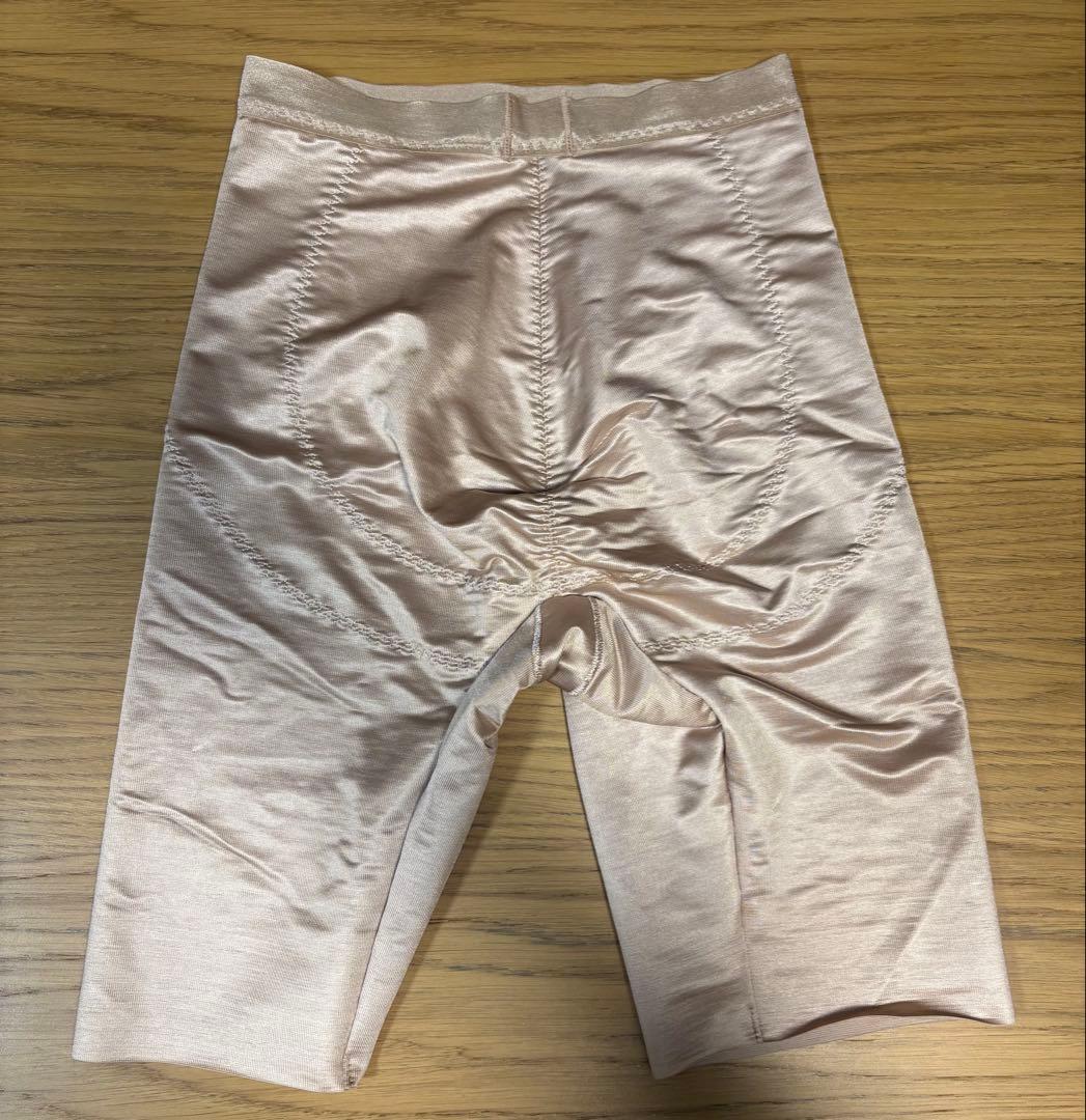 ベージュ ブライダルインナー D65 DRESS The LIFE