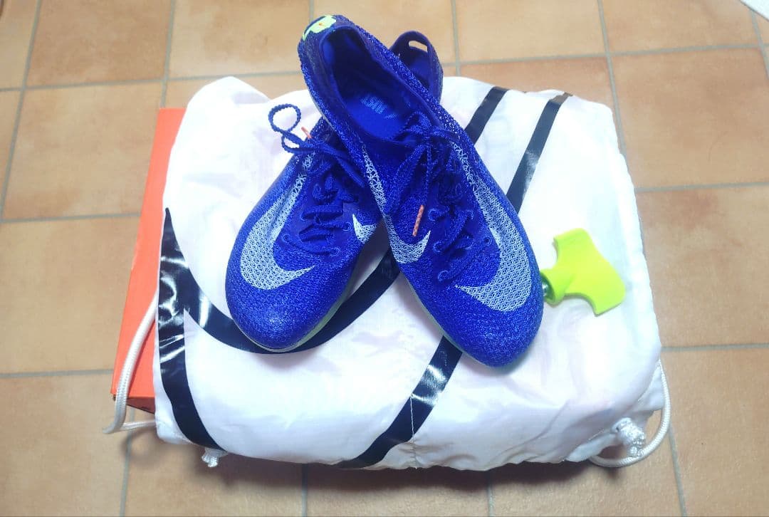 ナイキ　エアズームヴィクトリー 25cm