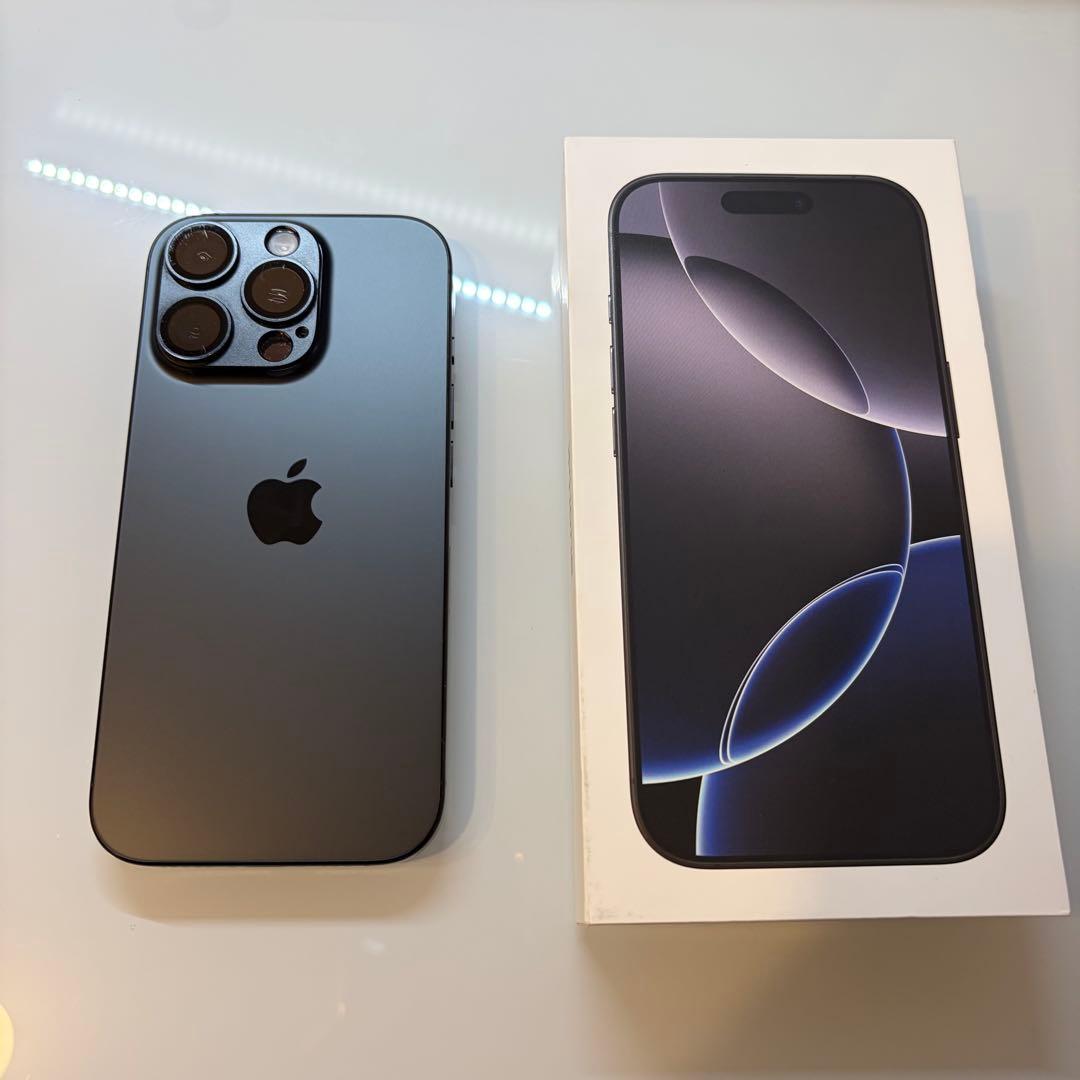 iPhone 16 Pro ブラックチタニウム 256GBバッテリー容量100%