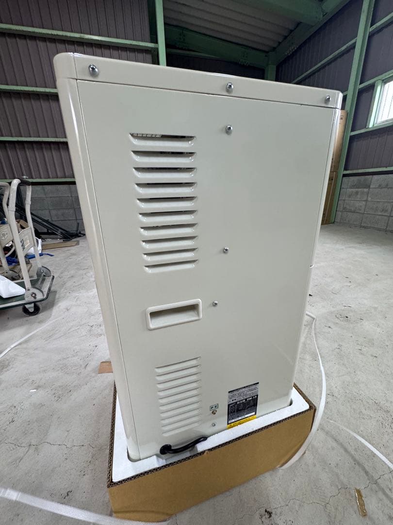 ナカトミ　除湿機　DM-15　 新品未使用品未開封‼️　業務用