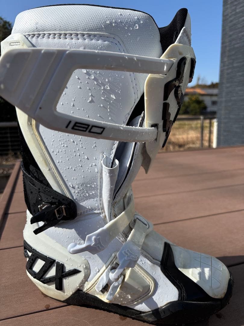 FOX 180 バイクブーツ ホワイト/ブラック