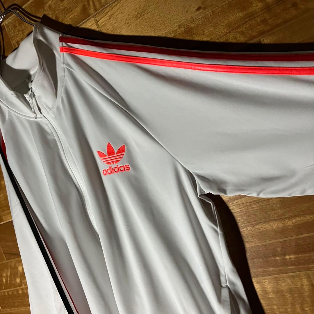adidas CHILE 20 トラックジャケット　ジャージ　白　光沢　6XO