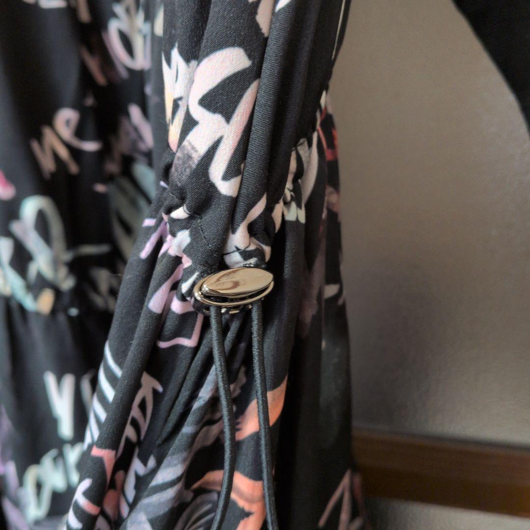 【新品未使用】クールカレアン　グラフィティプリント長袖ワンピース