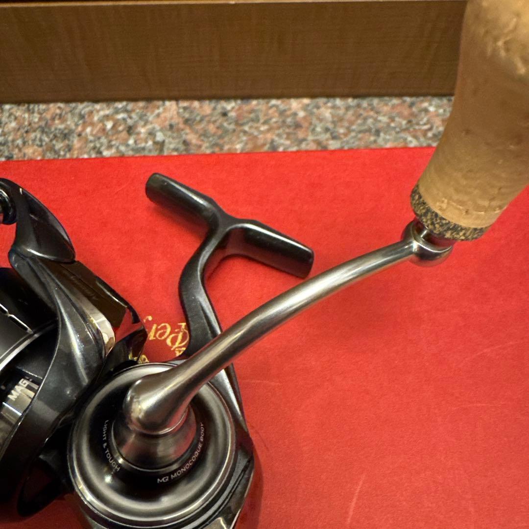 LUVIAS LT3000-H スピニングリール　箱無し