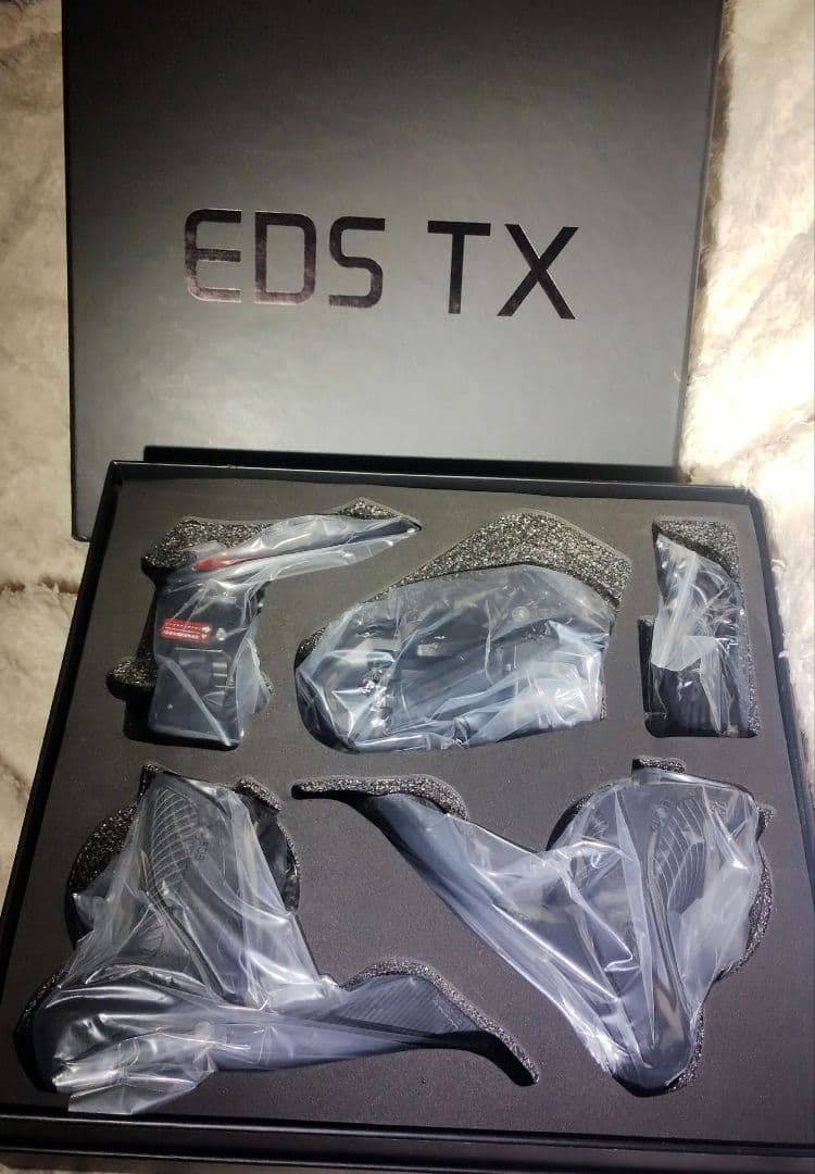 EDS TX-RA6000リムブレーキ&機械式ディスク用電動コンポ