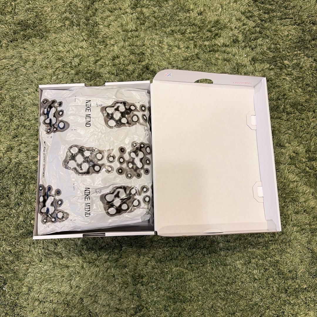 Nike mind 001 メンズ　26cm 新品未使用　グレー