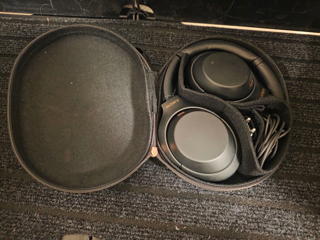 SONY WH-1000XM4 ワイヤレスノイズキャンセリングヘッドホン