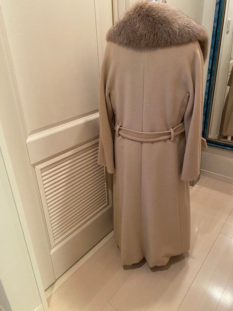 MaxMara ベージュファー付きロングコート