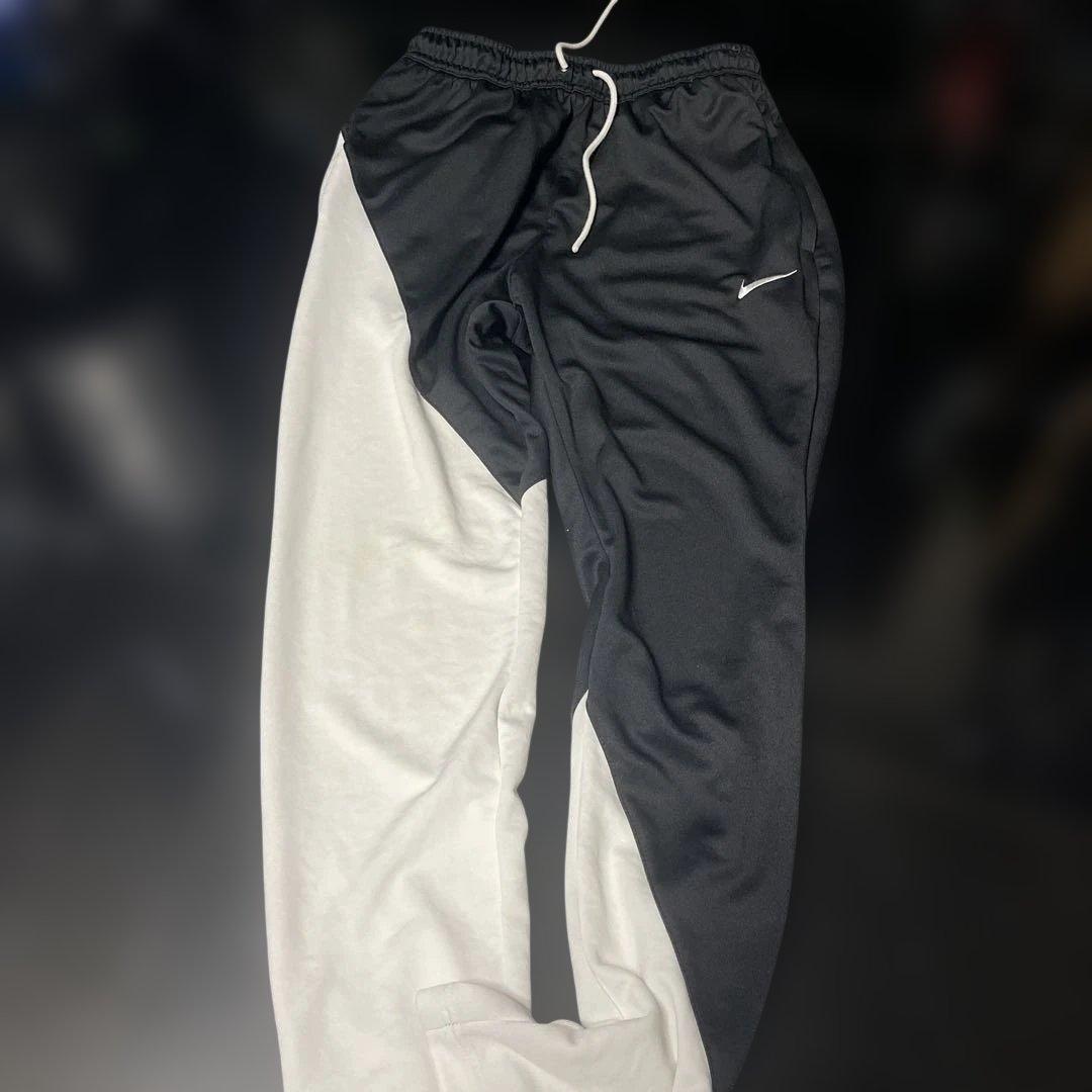 Nike ジャージ上下セット 黒/白