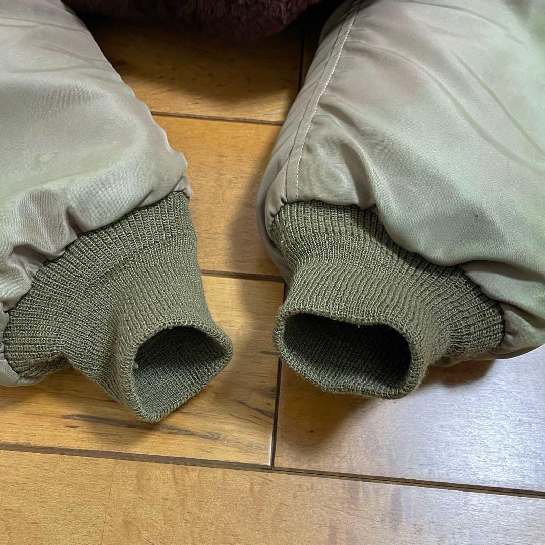 リ*ル様 バズリクソンズ　フライトジャケット　B-15B 襟ボア　36