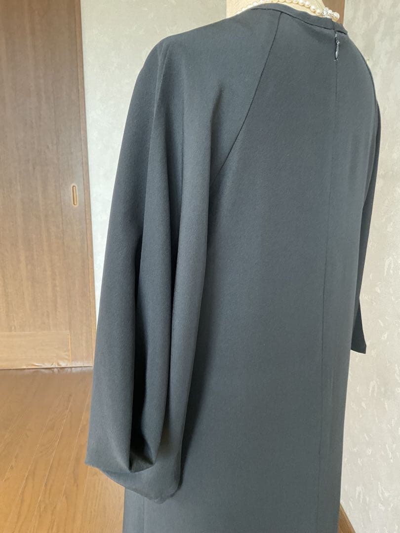 着物リメイクワンピース　　黒留袖からロングワンピース