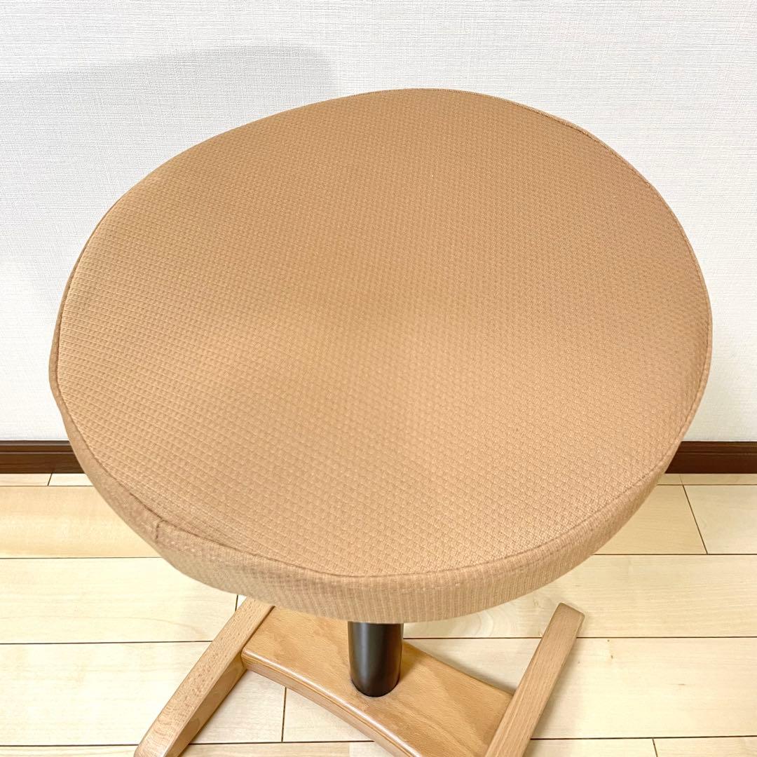 バランスラボ バランスチェア バランスシナジー ベージュ カバー付き 中古品