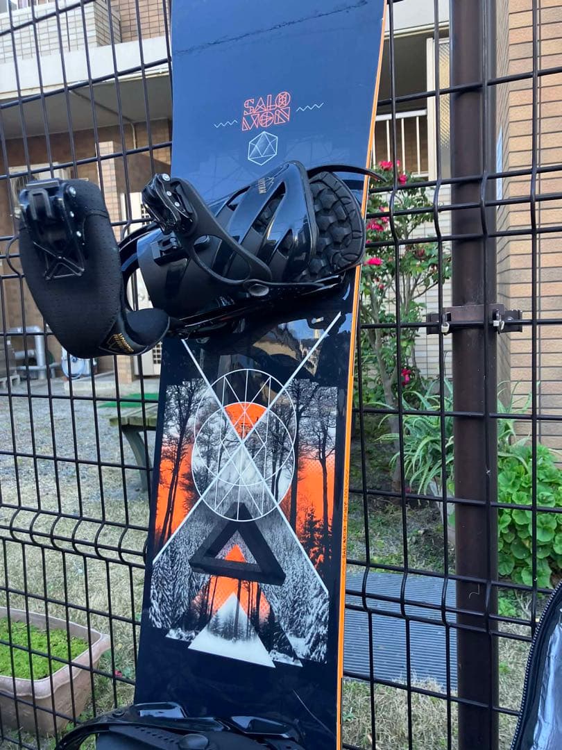 スノーボード　フルセット　板: SALOMON ブーツ: BURTON