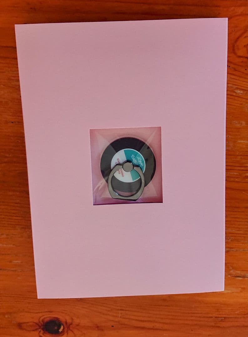 西野カナDVD、CD、ファンクラブ会報、特典クリアファイル、スマホリング他