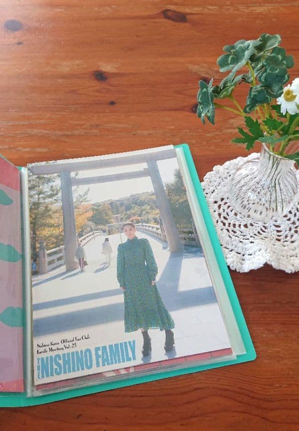 西野カナDVD、CD、ファンクラブ会報、特典クリアファイル、スマホリング他