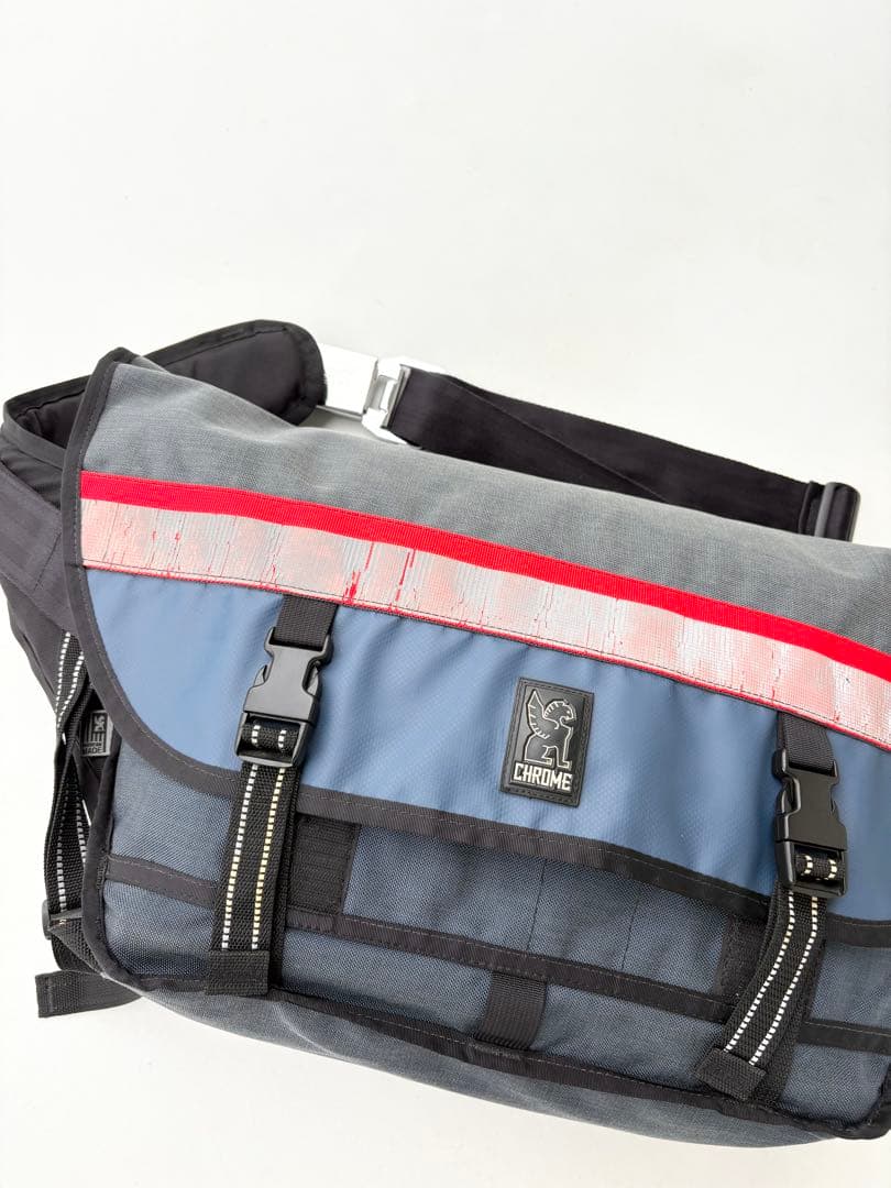 アクセサリー -CHROME- REFLECT MESSENGER BAG