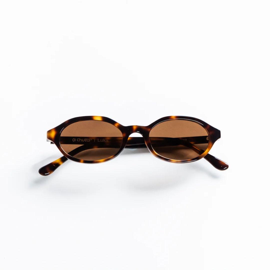 新品　chutts ブラウン ユニセックス オーバルシェイプサングラス