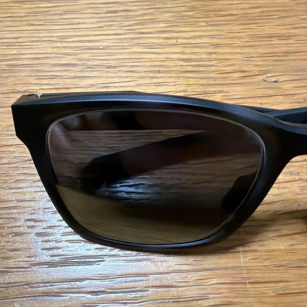 OAKLEY オークリー 9506D-0657 サングラス