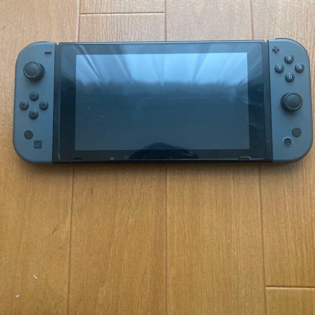 Nintendo Switch 本体 クラックあり