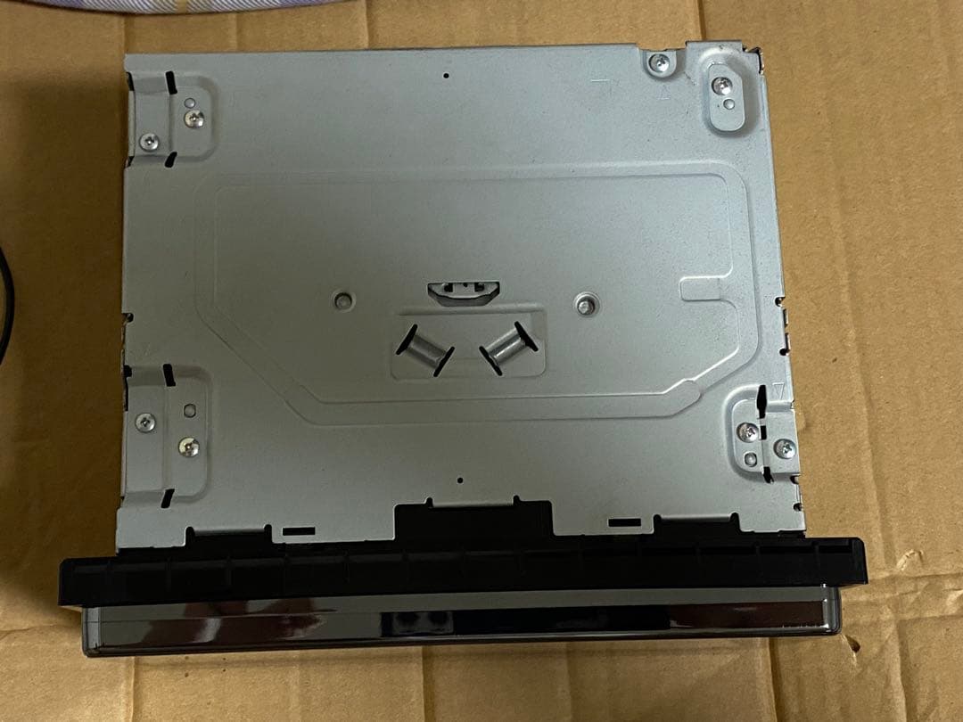 カロッツェリア AVIC-CW910dc カーナビ map data 2022