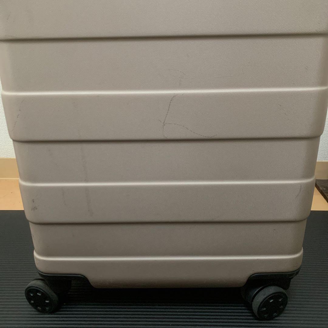 無印良品　4輪キャリーケース ベージュ　35L
