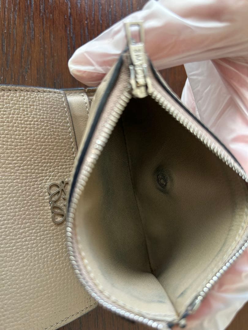 LOEWE ロエベ 三つ折り財布 ベージュ