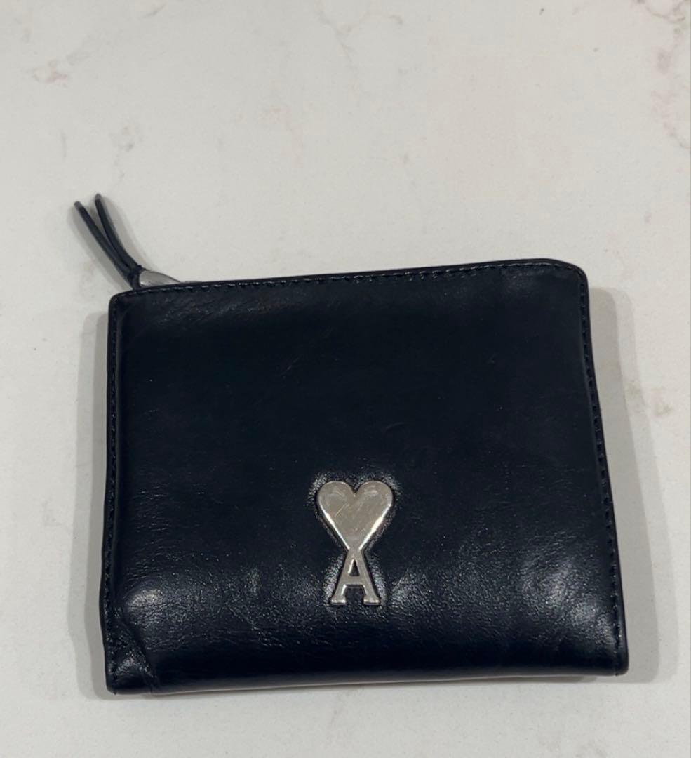 【最終値下げ】AMIPARIS シワ加工 小銭入れ付き 二つ折り財布 アミパリス