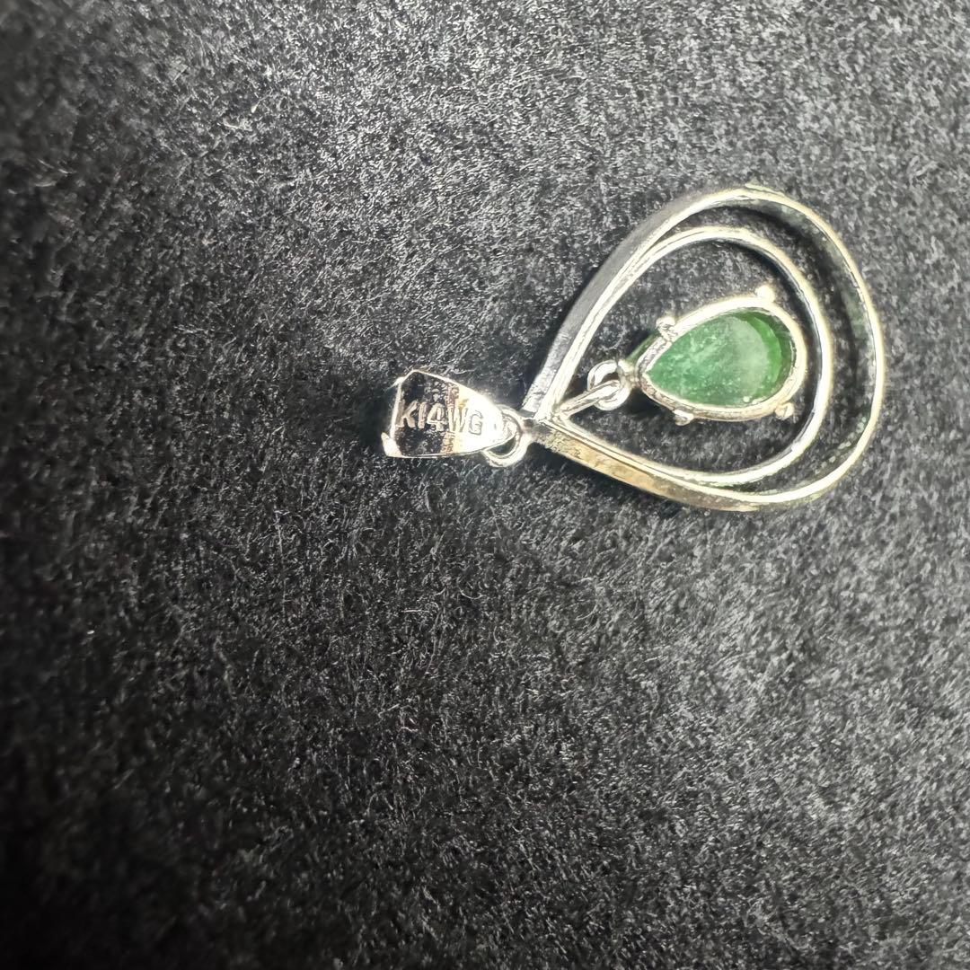 M*u様 K14WG グリーンストーン ペンダント ネックレス トップ