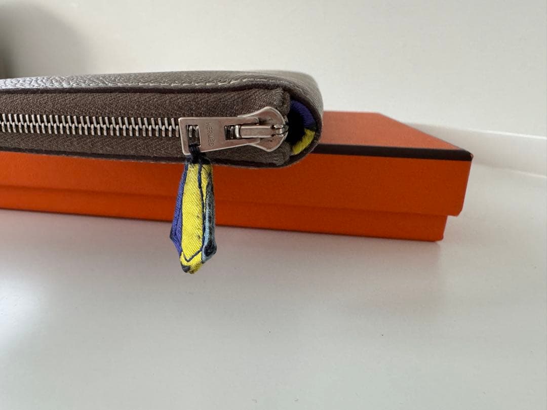 HERMES エルメス　シルクイン　長財布　エトゥープ