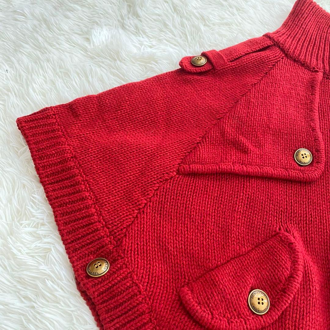 希少　バーバリーブルーレーベル　ニットポンチョ　金ボタン　赤　Mサイズ　三陽商会