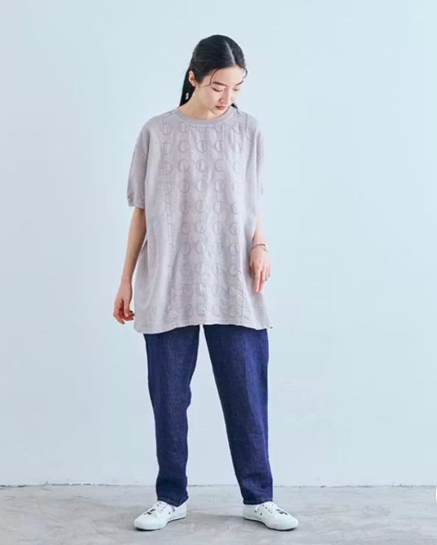 かおり　10月末迄掲載★中川政七商店 丸紋刺繍麻布Tシャツチュニック 薄墨
