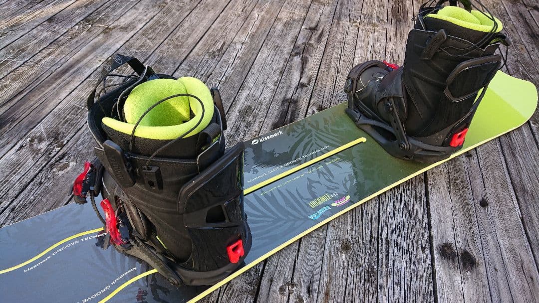 スノーボード3点セット キスマーク KISSMARK 147 ブーツ 25.5