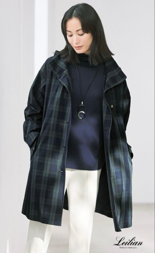 美品　24年　Leilian ライナー付きフーデットコート