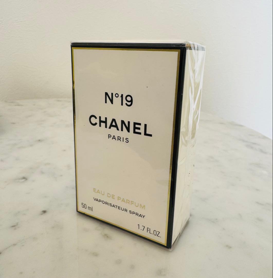 ◎ CHANEL シャネル　N゜19 50ml オーデパムファム　保管品　◎