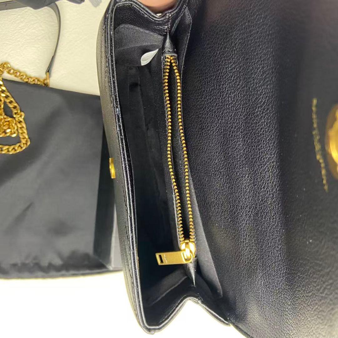 Saint Laurent ブラック ショルダーバッグ